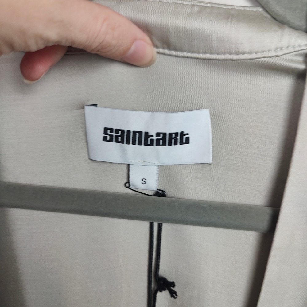 Saint Art Mateo Dress Womens Small‎ Pumice Gray Plunge Satin Ruffle Trim NWT - Picture 6 of 8